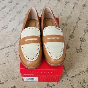 Kelly & Katie Men's Brown and Cream Slip-On Loafers